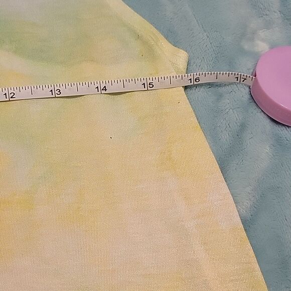 Sublimation 🦊 Tank with Beautiful Vibrant Graphic size 2XL - Picture 4 of 4